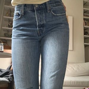 Levi’s Wedgy cut high waisted blue jeans